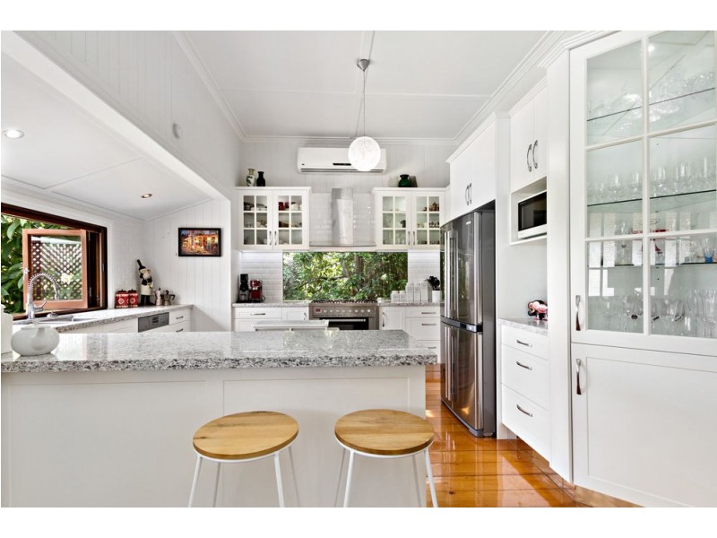 126 Mein Street, Hendra QLD 4011