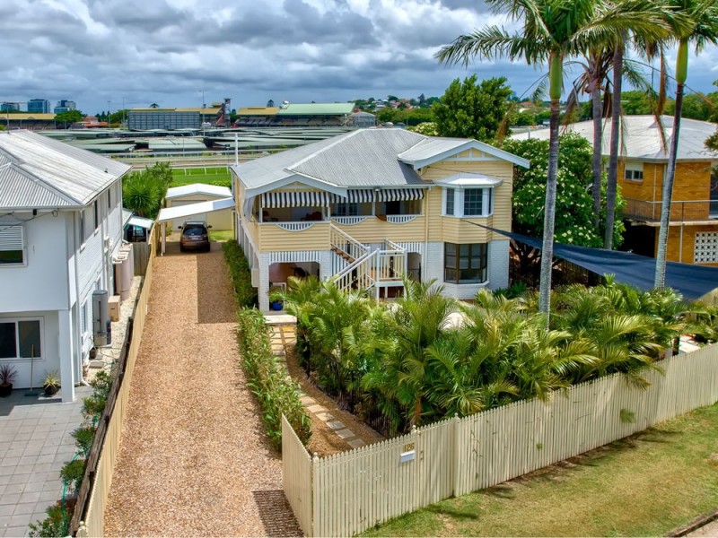 126 Mein Street, Hendra QLD 4011