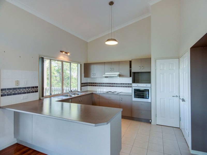 153 Plucks Road, Arana Hills QLD 4054