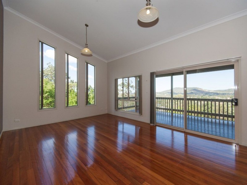 153 Plucks Road, Arana Hills QLD 4054