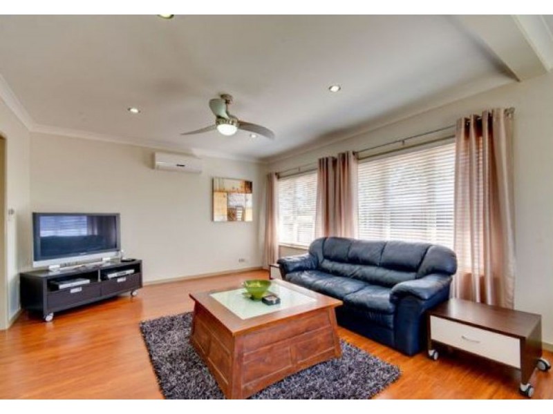 4 Purdy Street, Aspley QLD 4034