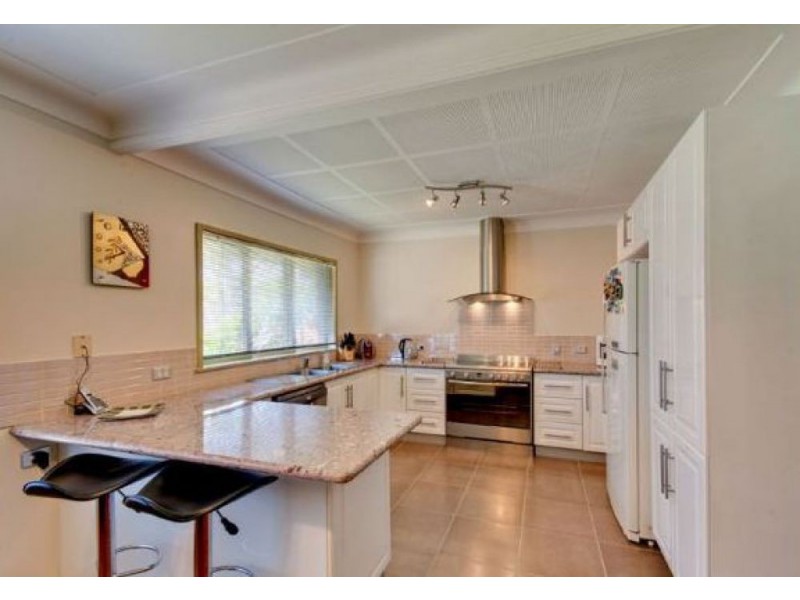 4 Purdy Street, Aspley QLD 4034