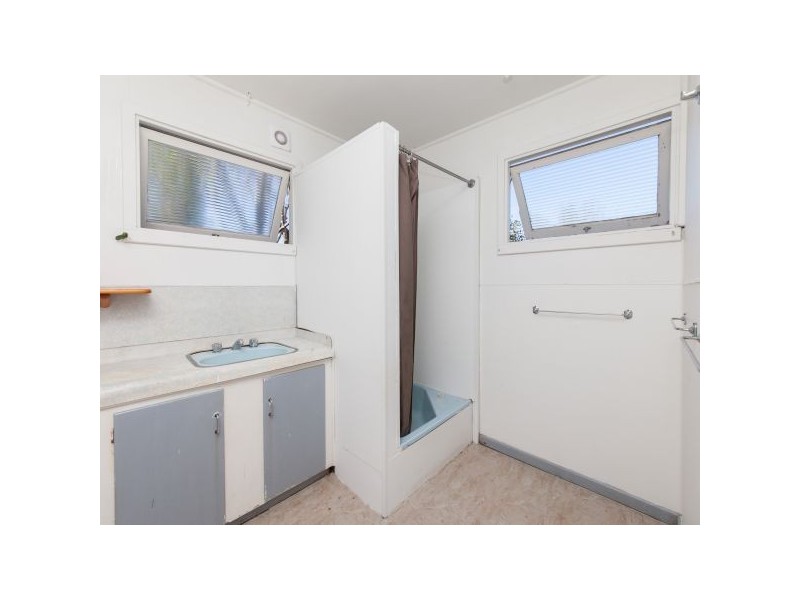 2 Lamont Road, Wilston QLD 4051