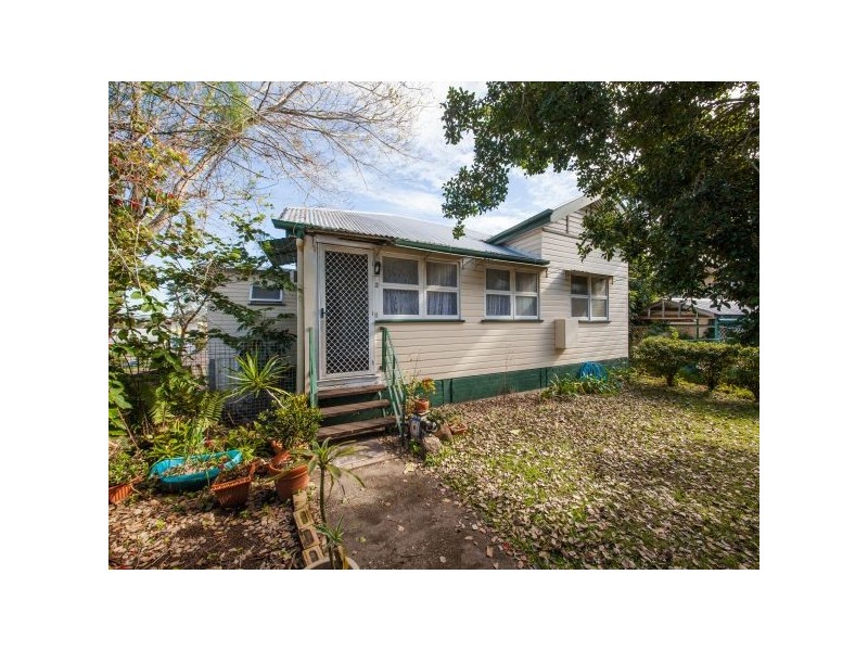 2 Lamont Road, Wilston QLD 4051