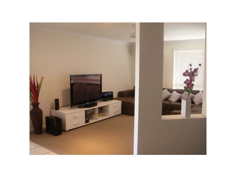 14 Montville Place, Forest Lake QLD 4078