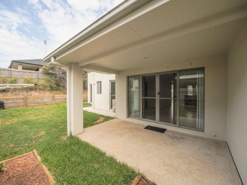 1/14 Filbert Street, Upper Coomera QLD 4209