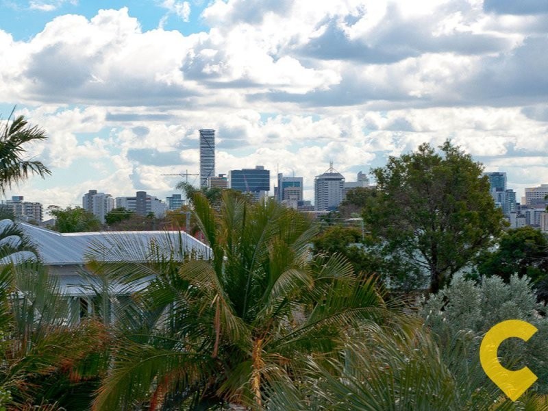33 Toohey St, Woolloongabba QLD 4102