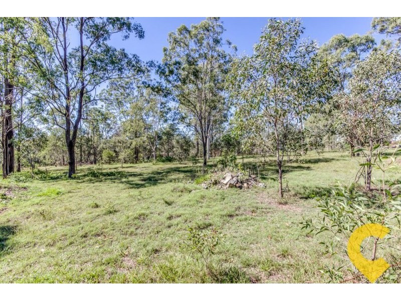94-106 Stoney Camp Rd, Park Ridge South QLD 4125