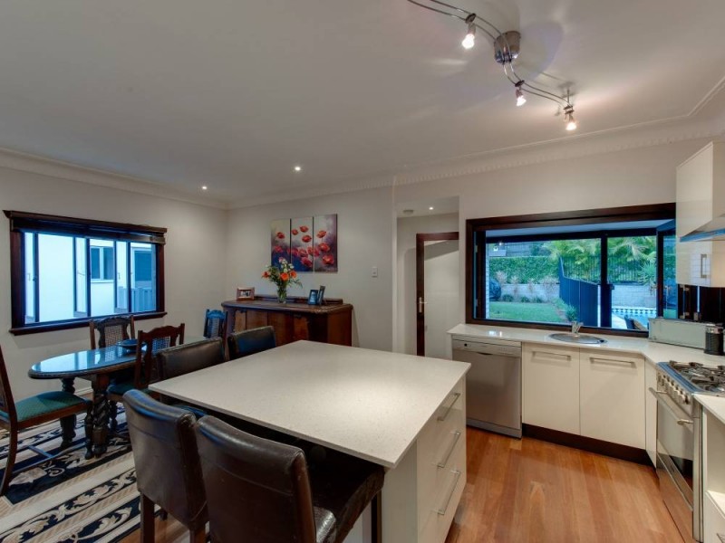 80 Dorrington Drive, Ashgrove QLD 4060