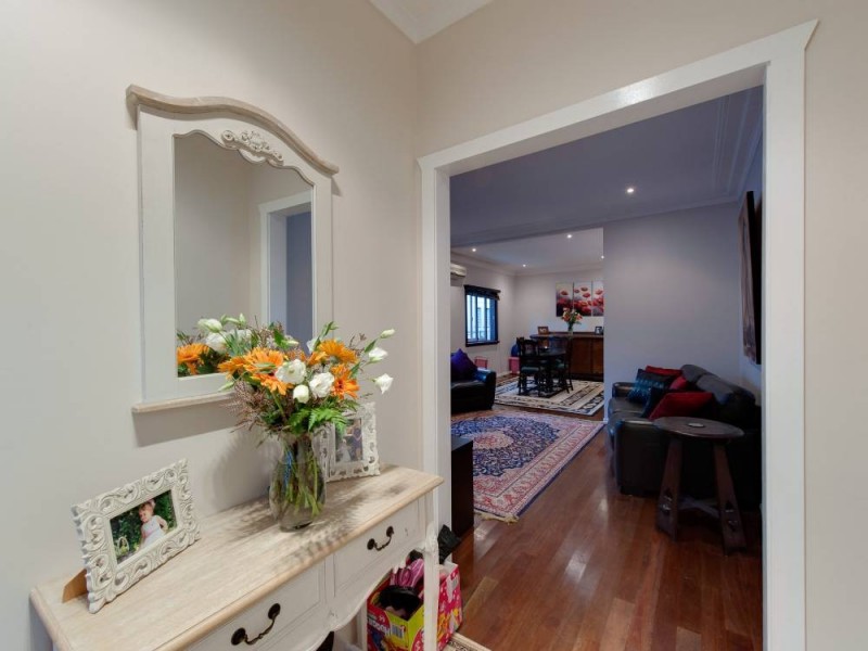 80 Dorrington Drive, Ashgrove QLD 4060