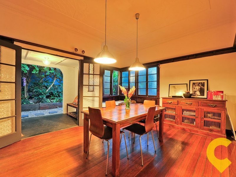 402 Waterworks Road, Ashgrove QLD 4060