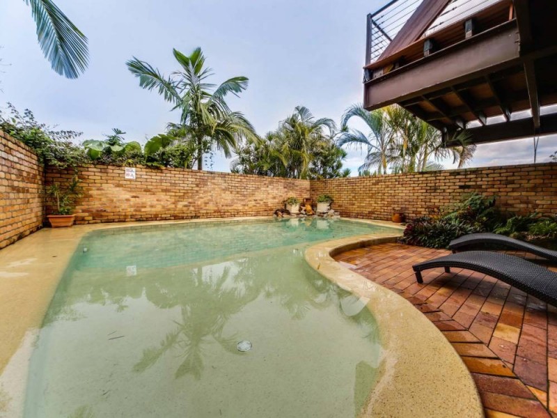 25 Lachlan Drive, Coomera QLD 4209