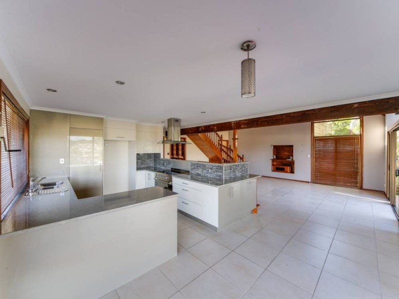 25 Lachlan Drive, Coomera QLD 4209