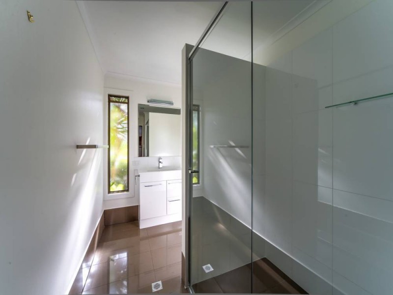 25 Lachlan Drive, Coomera QLD 4209