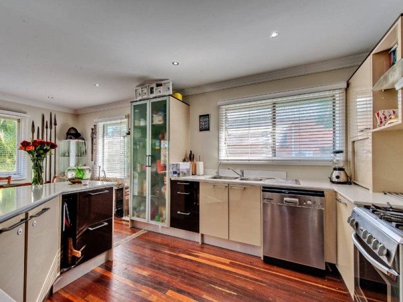 53 Darren Drive, Slacks Creek QLD 4127