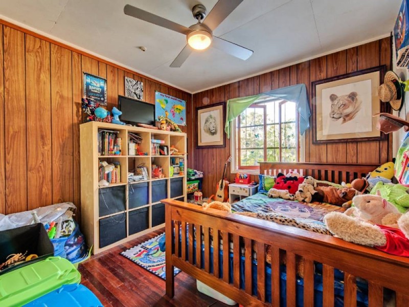 53 Darren Drive, Slacks Creek QLD 4127