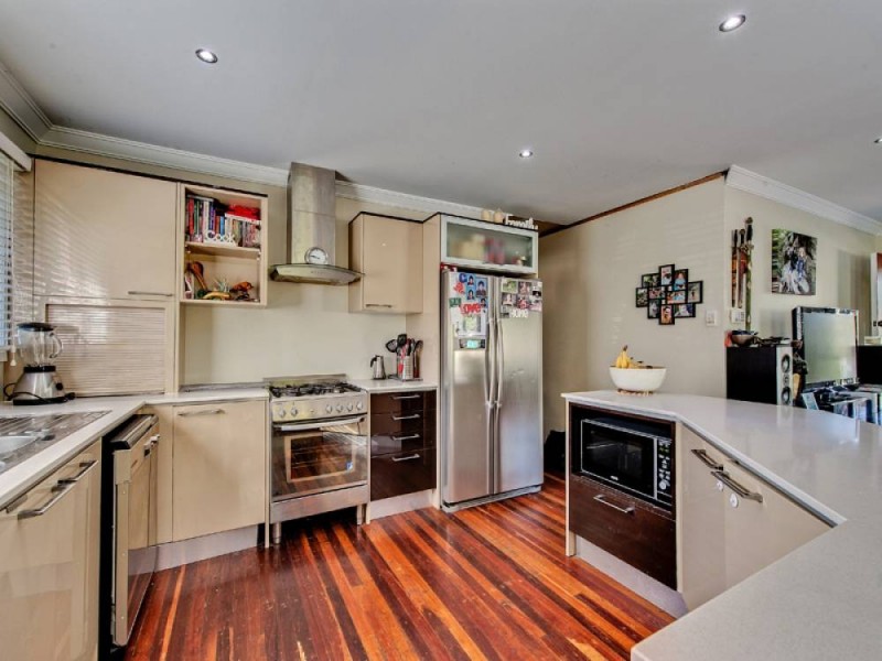 53 Darren Drive, Slacks Creek QLD 4127