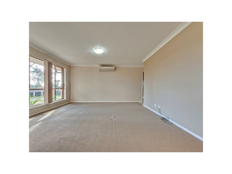 2 Benarkin Street, Forest Lake QLD 4078