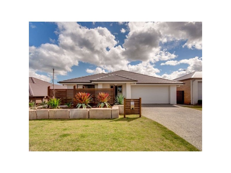 11 Corella Crescent, Warner QLD 4500