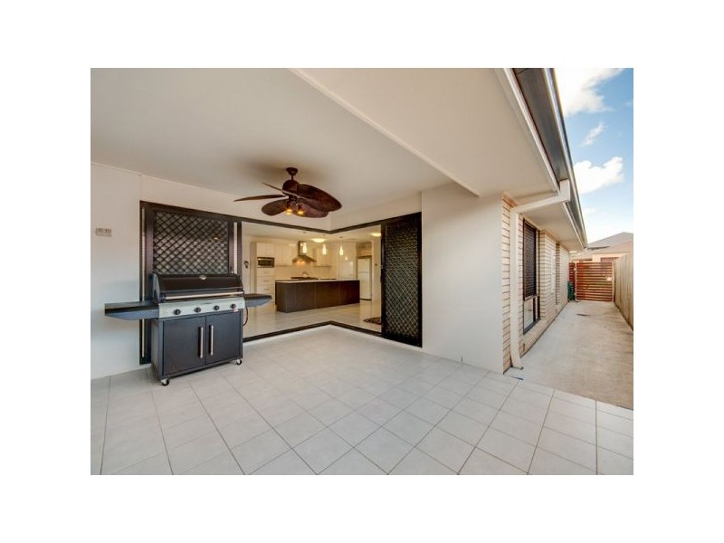 11 Corella Crescent, Warner QLD 4500