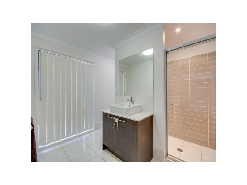 11 Corella Crescent, Warner QLD 4500