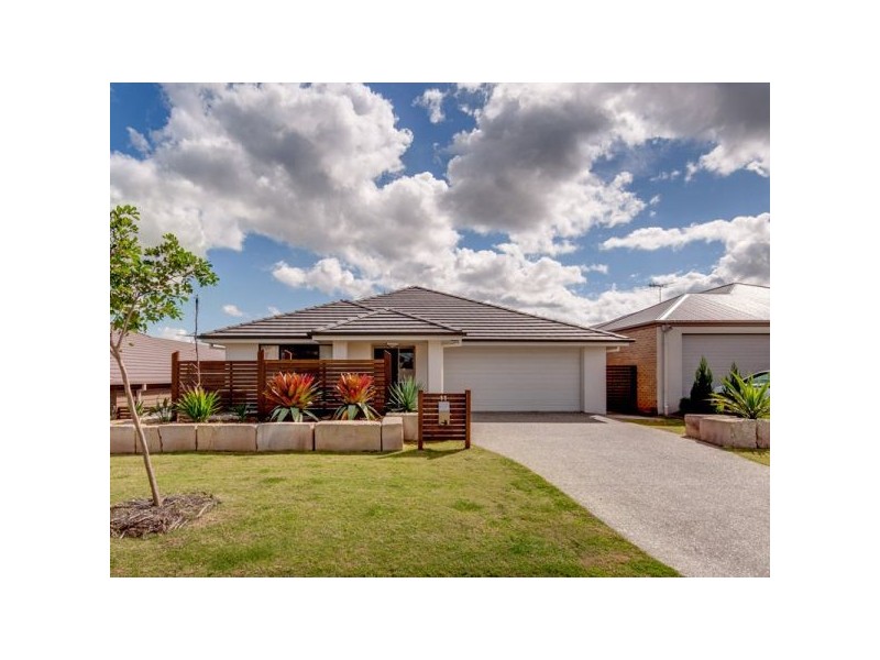 11 Corella Crescent, Warner QLD 4500
