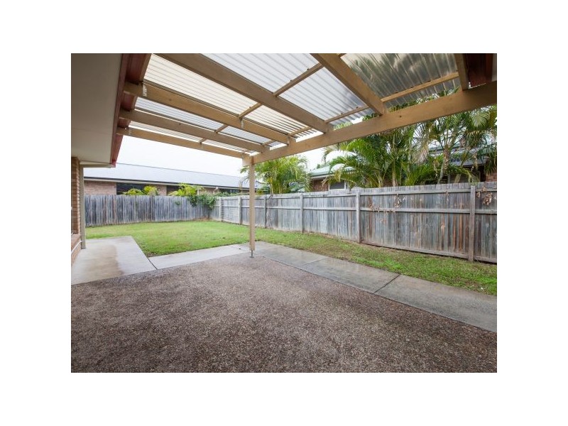 1/8 Elwick Place, Bracken Ridge QLD 4017