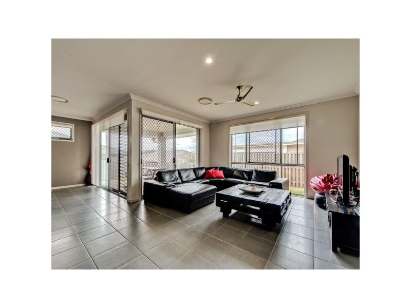 7 Benier Close, Doolandella QLD 4077