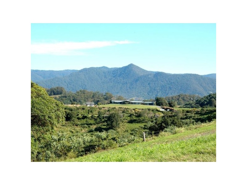 555 Clear Mountain Road, Clear Mountain QLD 4500
