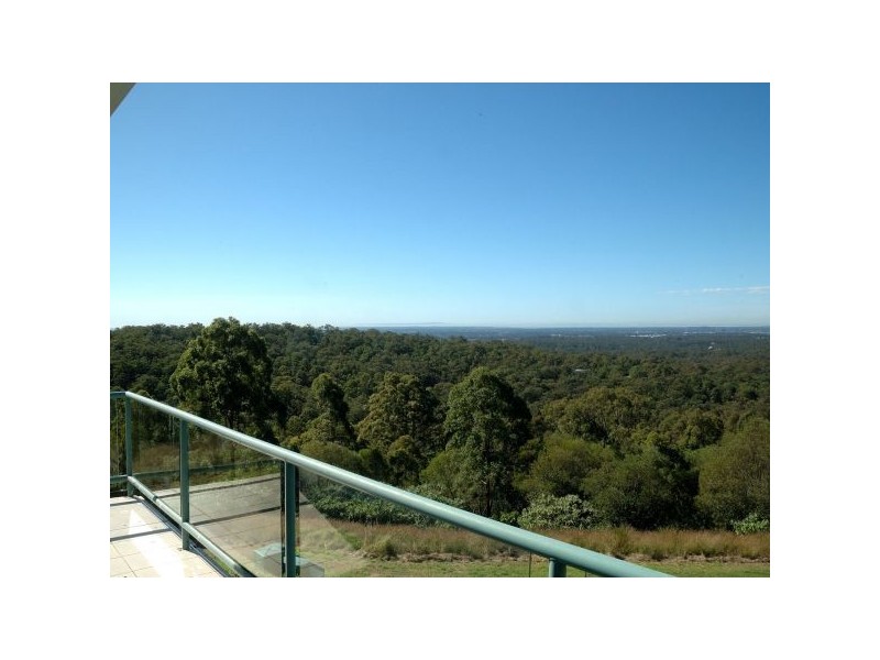 555 Clear Mountain Road, Clear Mountain QLD 4500