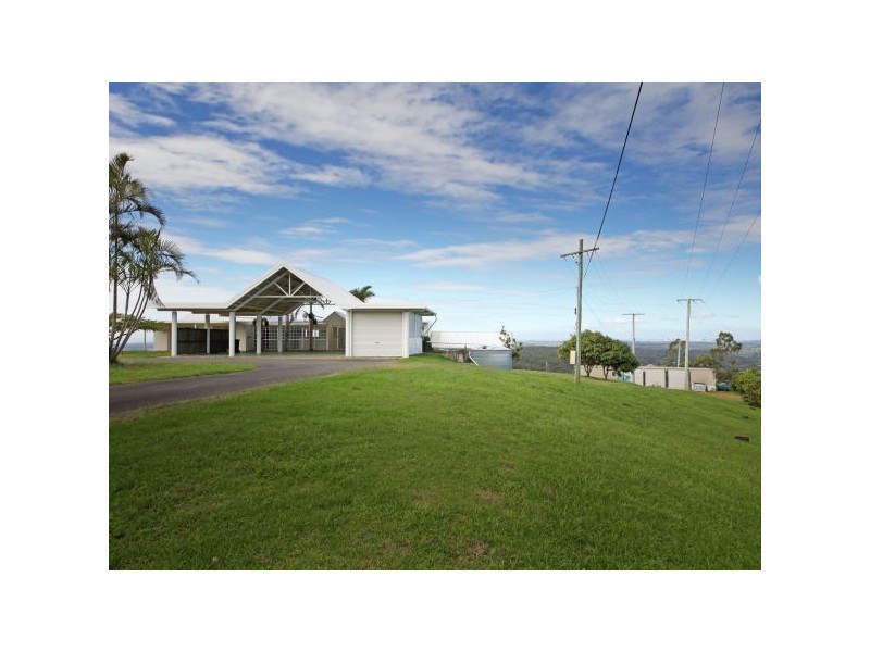 555 Clear Mountain Road, Clear Mountain QLD 4500