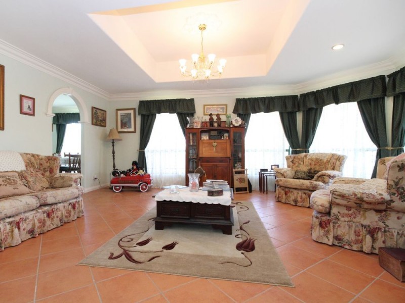 7 Ashley Court, Cedar Vale QLD 4285