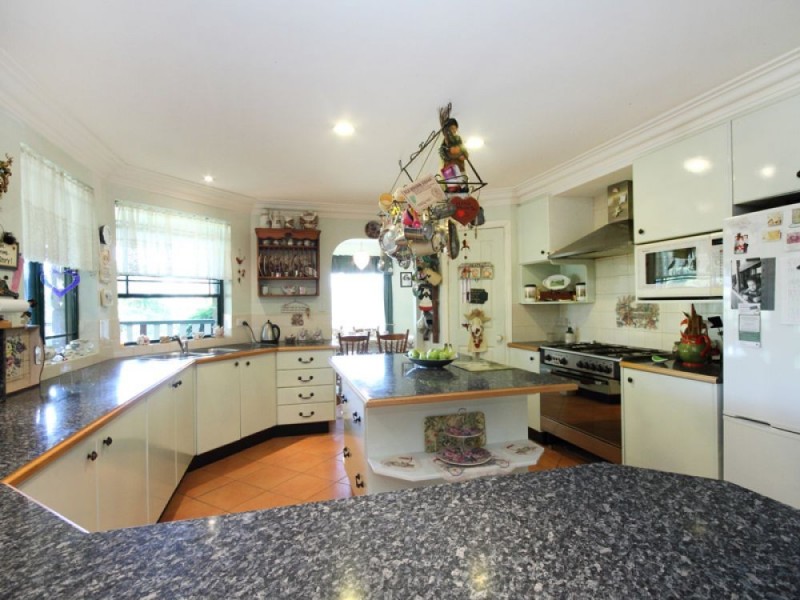 7 Ashley Court, Cedar Vale QLD 4285