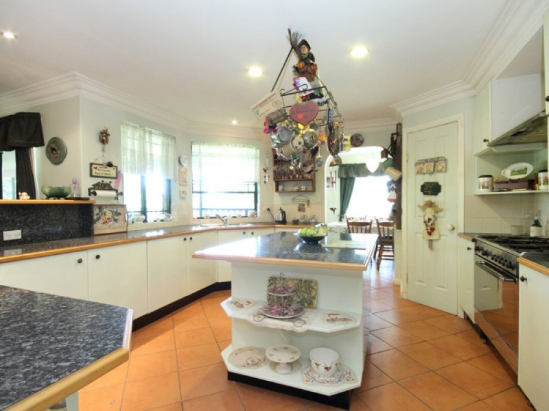 7 Ashley Court, Cedar Vale QLD 4285