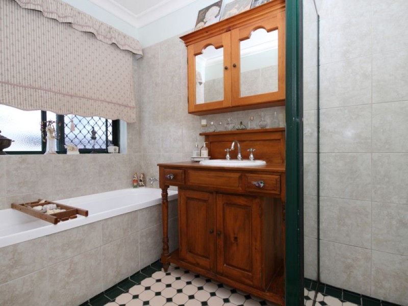 7 Ashley Court, Cedar Vale QLD 4285