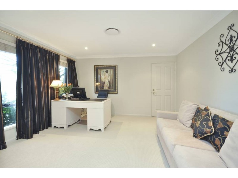 27 Oakwood Rd, Warner QLD 4500