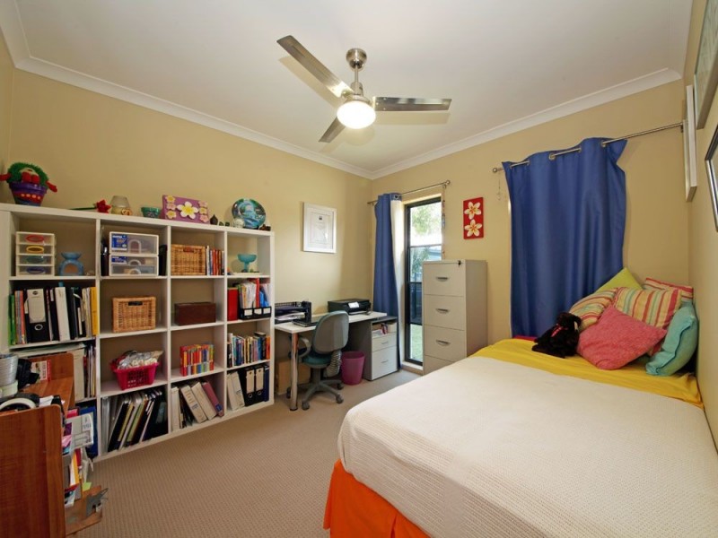 16 Dear Place, Bellmere QLD 4510
