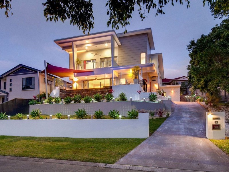 90 Stringybark Drive, Chermside West QLD 4032