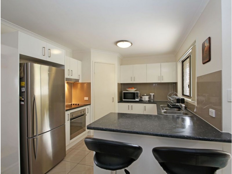 16 Hopkins Chase, Caboolture QLD 4510
