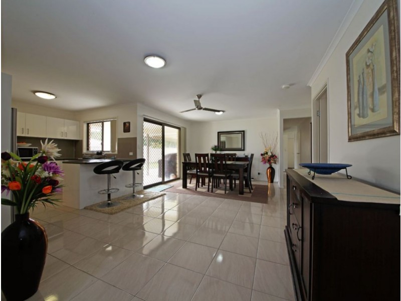 16 Hopkins Chase, Caboolture QLD 4510