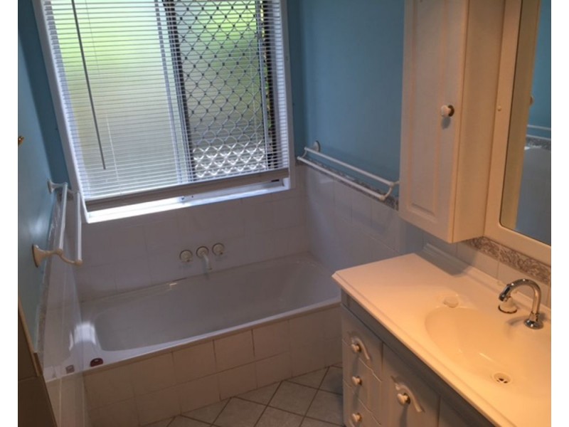 118 Olearia Street, Everton Hills QLD 4053