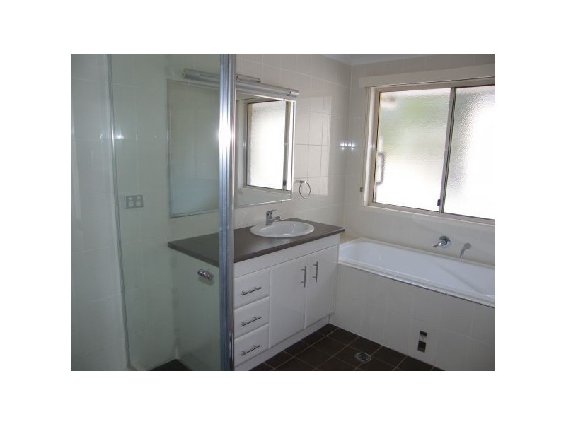 121 Hunt Road, Burpengary QLD 4505