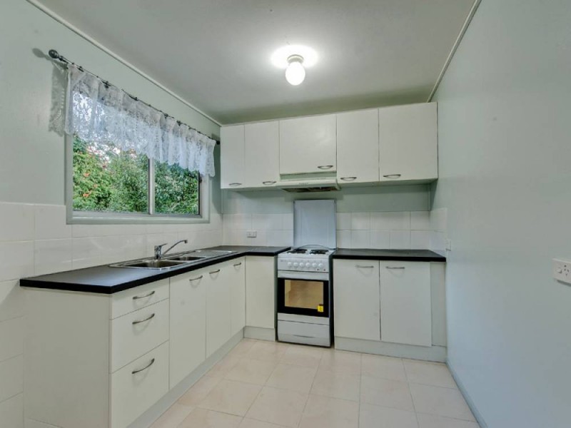 9 Alderbaran Drive, Kingston QLD 4114