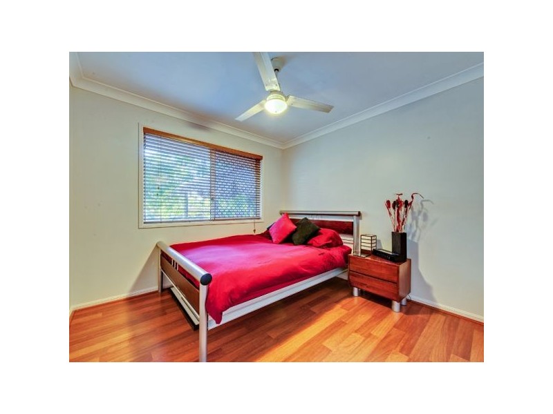 9 Radiata Place, Forest Lake QLD 4078