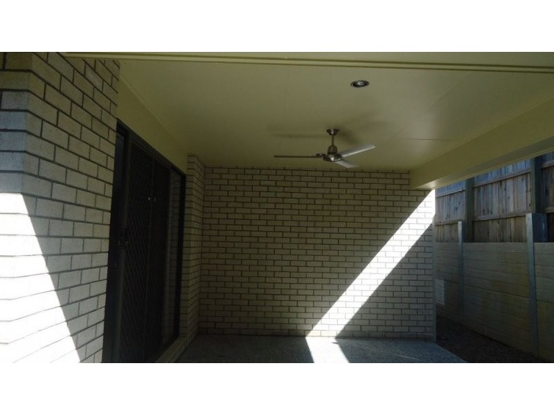 8 Wylie Court, Springfield Lakes QLD 4300