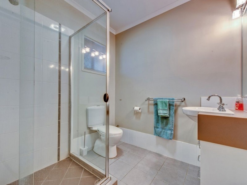 33 Gibbston, Doolandella QLD 4077