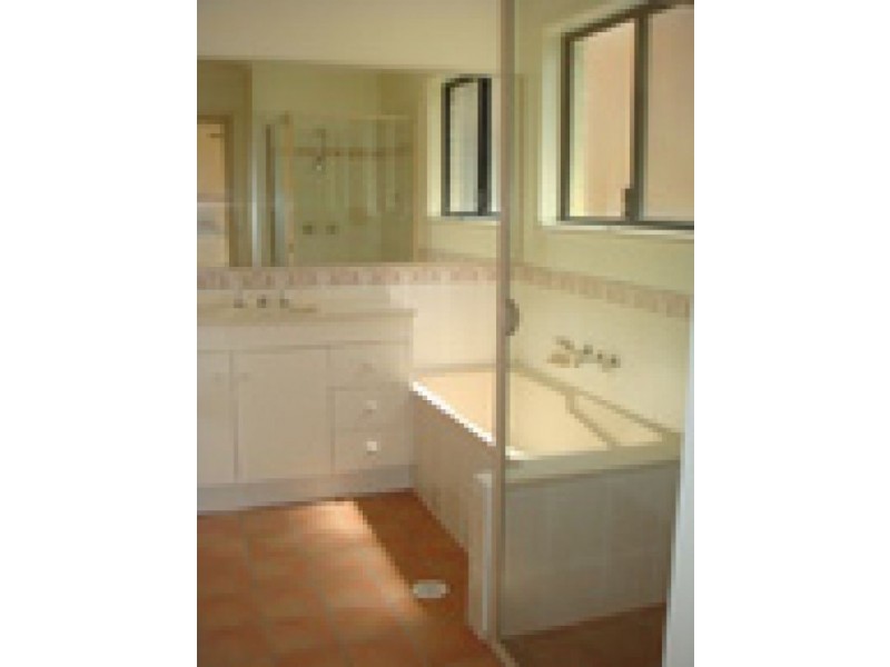 36 Glorious Way, Forest Lake QLD 4078