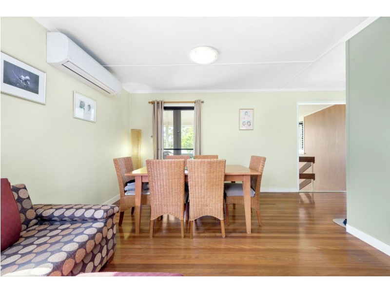 7 Tara Street, Stafford Heights QLD 4053