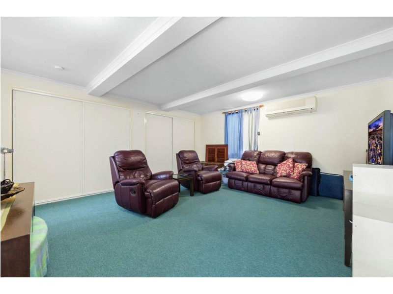 7 Tara Street, Stafford Heights QLD 4053