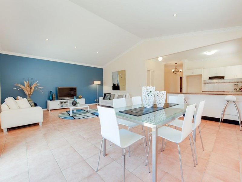 12 Belmore Crescent, Forest Lake QLD 4078